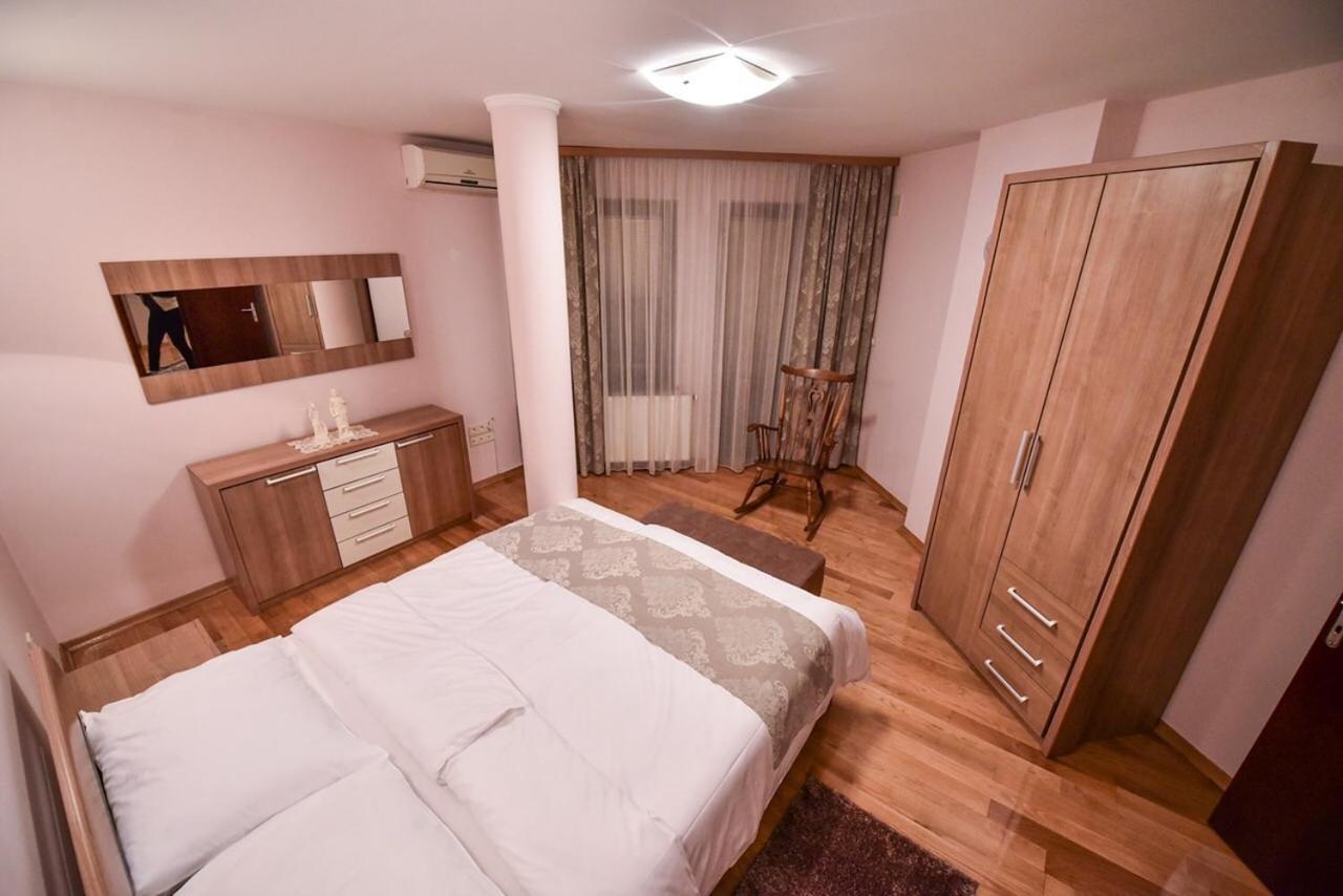 Apartman Natalija Banja Luka Luaran gambar